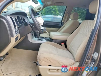 Zdjęcie 7 z 12 samochodu: 2007 TOYOTA TUNDRA DOUBLE CAB SR5 VIN:5TBRV54177S469367 - miniatura
