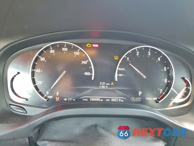 Zdjęcie 9 z 13 samochodu: 2019 BMW X3 SDRIVE30I VIN:5UXTR7C52KLR38701 - miniatura