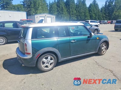 Trzecie zdjęcie samochodu z tyłu: 2009 MINI COOPER CLUBMAN VIN:WMWML33509TP98722 - miniatura