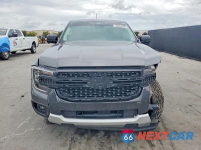 Piąte zdjęcie samochodu w środku: 2024 FORD RANGER XLT VIN:1FTER4GH1RLE32347 - miniatura