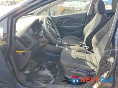 Zdjęcie 7 z 12 samochodu: 2015 KIA RIO LX VIN:KNADM4A32F6517647 - miniatura