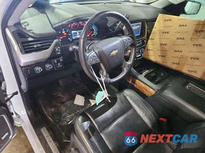 Zdjęcie 8 z 13 samochodu: 2016 CHEVROLET TAHOE K1500 LTZ VIN:1GNSKCKC8GR364613 - miniatura