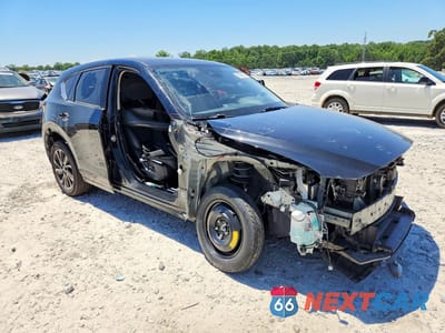 Czwarte zdjęcie samochodu z boku: 2023 MAZDA CX-5 PREMIUM VIN:JM3KFBDM9P0223915 - miniatura