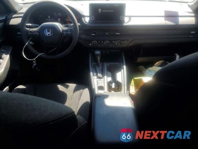 Zdjęcie 8 z 12 samochodu: 2024 HONDA ACCORD EX VIN:1HGCY1F33RA075748 - miniatura