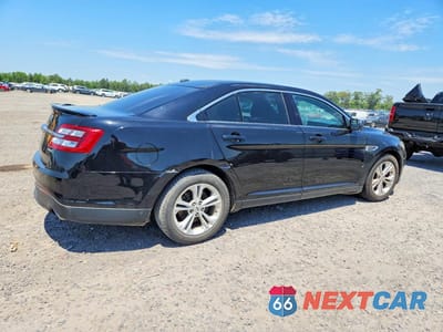 Trzecie zdjęcie samochodu z tyłu: 2016 FORD TAURUS SEL VIN:1FAHP2E89GG121481 - miniatura