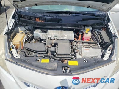 Zdjęcie 11 z 12 samochodu: 2012 TOYOTA PRIUS V THREE VIN:JTDZN3EU2C3176556 - miniatura