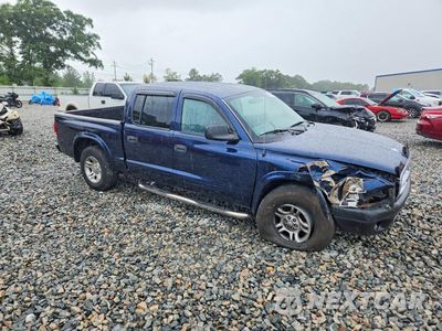 Czwarte zdjęcie samochodu z boku: 2004 DODGE 1500 DOUBLE CAB QUAD SPORT VIN:1D7HL38K14S730937 - miniatura