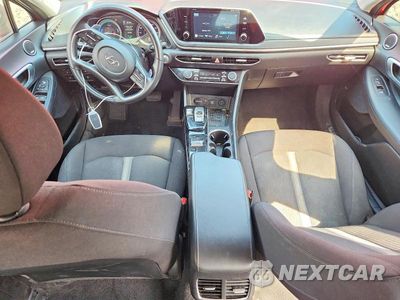 Zdjęcie 8 z 12 samochodu: 2020 HYUNDAI SONATA HYBRID SEL VIN:KMHL34JJ7LA015706 - miniatura