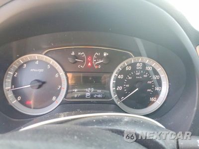 Zdjęcie 9 z 12 samochodu: 2014 NISSAN SENTRA SR VIN:3N1AB7AP7EY317874 - miniatura
