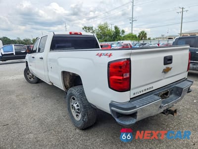 Drugie zdjęcie samochodu z przodu: 2017 CHEVROLET SILVERADO K2500 HEAVY DUTY VIN:1GC1KUEG2HF165780 - miniatura