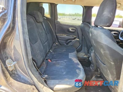 Zdjęcie 11 z 13 samochodu: 2020 JEEP RENEGADE LATITUDE VIN:ZACNJBBB0LPL07239 - miniatura