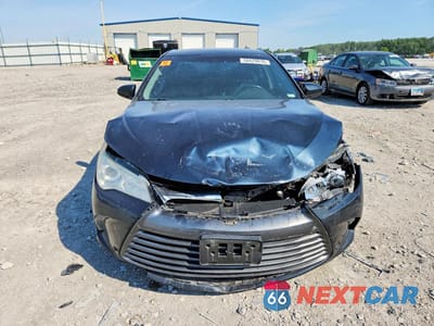 Piąte zdjęcie samochodu w środku: 2015 TOYOTA CAMRY HYBRID XLE VIN:4T1BD1FK2FU176797 - miniatura