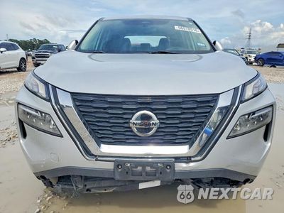 Piąte zdjęcie samochodu w środku: 2021 NISSAN ROGUE SV VIN:5N1AT3BA3MC812072 - miniatura