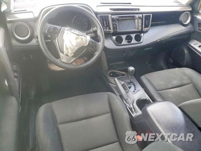 Zdjęcie 8 z 13 samochodu: 2018 TOYOTA RAV4 LE VIN:JTMZFREVXJJ199519 - miniatura