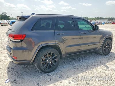 Trzecie zdjęcie samochodu z tyłu: 2021 JEEP GRAND CHEROKEE LAREDO VIN:1C4RJEAGXMC517551 - miniatura