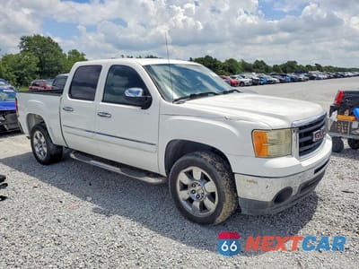 Czwarte zdjęcie samochodu z boku: 2009 GMC SIERRA C1500 SLE VIN:3GTEC23039G268554 - miniatura