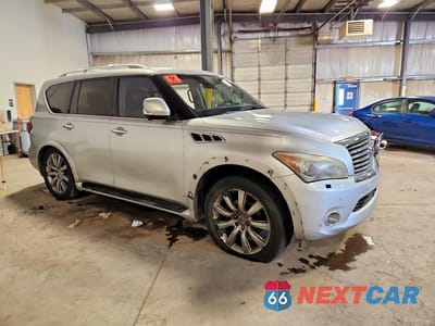 Czwarte zdjęcie samochodu z boku: 2011 INFINITI QX56 BASE VIN:JN8AZ2NEXB9002027 - miniatura