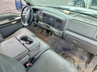 Piąte zdjęcie samochodu w środku: 2004 FORD F250 SUPER DUTY VIN:1FDNF20L34ED17768 - miniatura
