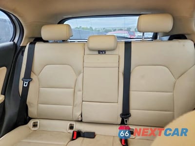 Zdjęcie 10 z 14 samochodu: 2018 MERCEDES-BENZ GLA 250 VIN:WDCTG4EB2JJ474323 - miniatura