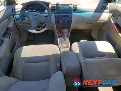 Zdjęcie 8 z 12 samochodu: 2005 TOYOTA COROLLA LE VIN:2T1BR30E15C376649 - miniatura