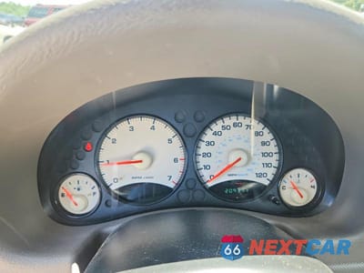 Zdjęcie 9 z 12 samochodu: 2003 JEEP LIBERTY SPORT VIN:1J4GK48K93W619911 - miniatura