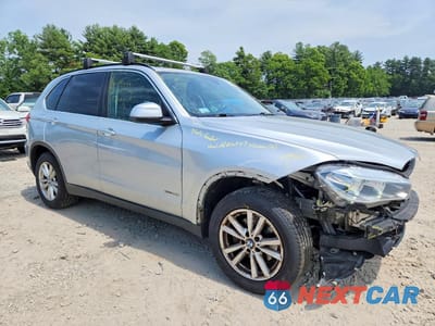 Czwarte zdjęcie samochodu z boku: 2015 BMW X5 XDRIVE35I VIN:5UXKR0C58F0P18361 - miniatura