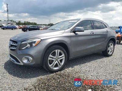 2018 MERCEDES-BENZ GLA 250 WDCTG4EB7JJ447361 - główne zdjęcie licytacji z USA - miniatura