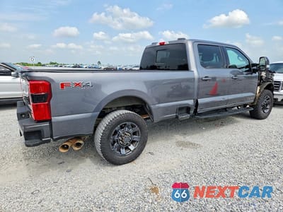 Trzecie zdjęcie samochodu z tyłu: 2024 FORD F350 SUPER DUTY VIN:1FT8W3BT0RED61240 - miniatura