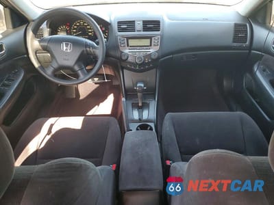 Zdjęcie 8 z 12 samochodu: 2007 HONDA ACCORD LX VIN:JHMCM564X7C004718 - miniatura