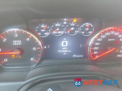 Zdjęcie 8 z 12 samochodu: 2016 GMC YUKON XL DENALI VIN:1GKS2HKJ9GR433544 - miniatura