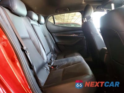 Zdjęcie 10 z 13 samochodu: 2022 MAZDA 3 PREMIUM VIN:JM1BPAML7N1519840 - miniatura