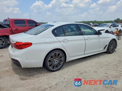 Trzecie zdjęcie samochodu z tyłu: 2020 BMW 530 I VIN:WBAJR3C07LCD55337 - miniatura