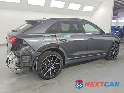 Trzecie zdjęcie samochodu z tyłu: 2023 AUDI SQ8 PREMIUM PLUS VIN:WA1AWBF10PD033978 - miniatura