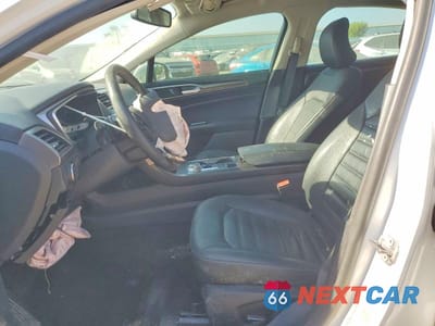Zdjęcie 7 z 12 samochodu: 2017 FORD FUSION SE VIN:3FA6P0H91HR395994 - miniatura