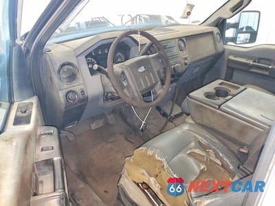 Zdjęcie 8 z 13 samochodu: 2011 FORD F250 SUPER DUTY VIN:1FTBF2B67BEC37529 - miniatura