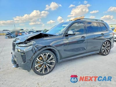2025 BMW X7 XDRIVE40I 5UX23EM05S9W41486 - główne zdjęcie licytacji z USA - miniatura