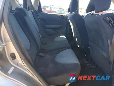 Zdjęcie 10 z 12 samochodu: 2008 HONDA FIT SPORT VIN:JHMGD38648S028105 - miniatura