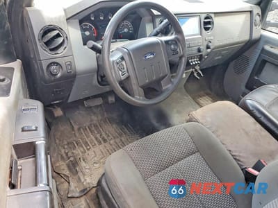 Zdjęcie 8 z 13 samochodu: 2016 FORD F550 SUPER DUTY VIN:1FDUF5GT3GED28129 - miniatura