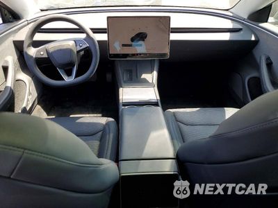 Zdjęcie 8 z 12 samochodu: 2025 TESLA MODEL 3 VIN:5YJ3E1EAXSF051872 - miniatura