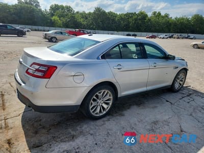 Trzecie zdjęcie samochodu z tyłu: 2018 FORD TAURUS LIMITED VIN:1FAHP2F88JG109490 - miniatura