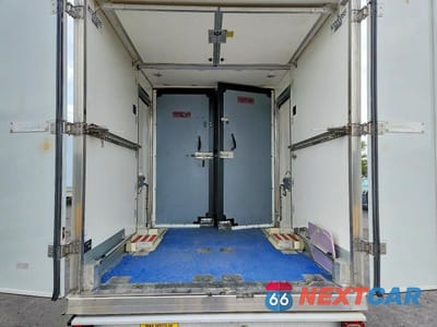 Zdjęcie 10 z 13 samochodu: 2020 FORD TRANSIT DELIVERY TRUCK VIN:1FDBW5Z82LKB07469 - miniatura