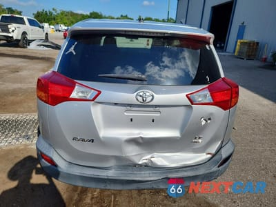 Zdjęcie 6 z 13 samochodu: 2015 TOYOTA RAV4 LE VIN:2T3BFREV0FW317622 - miniatura