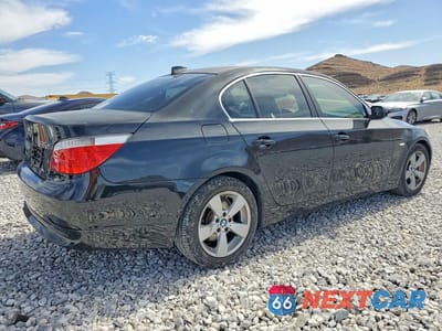 Trzecie zdjęcie samochodu z tyłu: 2007 BMW 530 XI VIN:WBANF73587CY18098 - miniatura