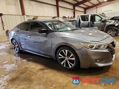 Czwarte zdjęcie samochodu z boku: 2018 NISSAN MAXIMA 3.5 S VIN:1N4AA6AP3JC399413 - miniatura