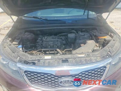 Zdjęcie 11 z 12 samochodu: 2013 KIA SORENTO LX VIN:5XYKT4A25DG325329 - miniatura