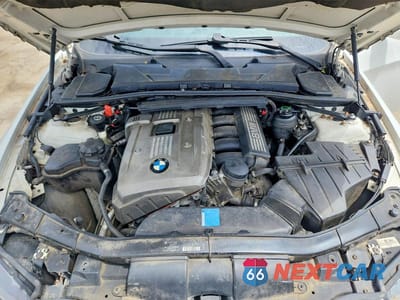 Zdjęcie 11 z 12 samochodu: 2006 BMW 325 XI VIN:WBAVD13516KV07166 - miniatura