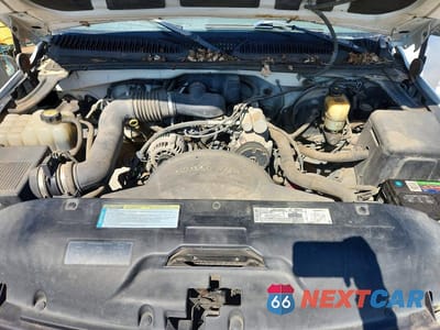 Zdjęcie 11 z 12 samochodu: 2000 CHEVROLET SILVERADO K1500 VIN:1GCEK14W3YZ180103 - miniatura