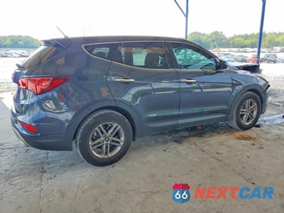 Trzecie zdjęcie samochodu z tyłu: 2018 HYUNDAI SANTA FE SPORT 2.4L VIN:5NMZT3LB6JH058953 - miniatura