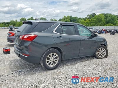 Trzecie zdjęcie samochodu z tyłu: 2020 CHEVROLET EQUINOX LT VIN:3GNAXKEV9LS518080 - miniatura
