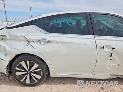 Zdjęcie 10 z 12 samochodu: 2022 NISSAN ALTIMA SL VIN:1N4BL4EWXNN422944 - miniatura